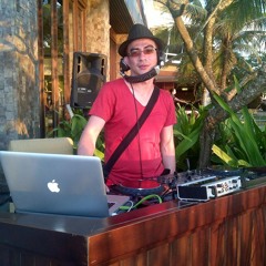 DJ Budi Golden Crown Live 2014 Mix 4 @ ©17 Ru Guo Wo Shi DJ