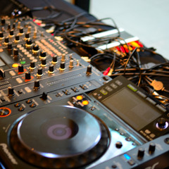 hardtechno_liveact@nagykanizsa_hegyibuli_2014-01-25_(nehallgasd_ha_fosol_az_agyterrortol)