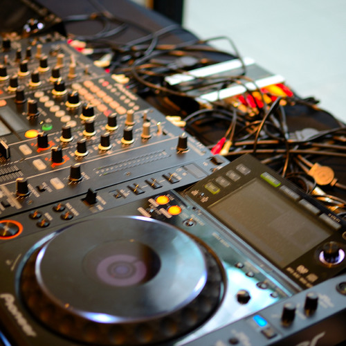 hardtechno_liveact@nagykanizsa_hegyibuli_2014-01-25_(nehallgasd_ha_fosol_az_agyterrortol)