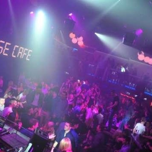 MIX PARTY ( Special Mix Pour C.D)