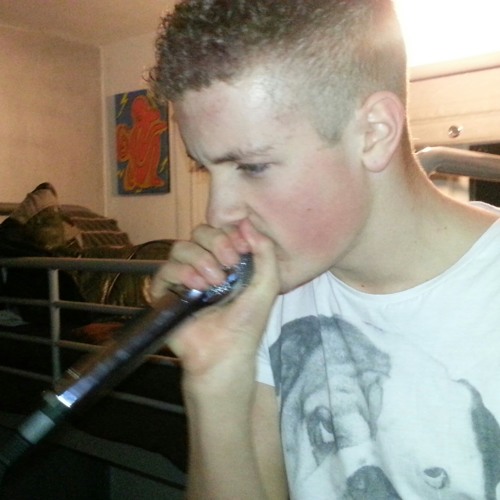 Mc Lewy T B2B Mc Rifty T at Da Place 2 B lol