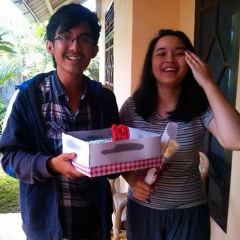 Jangan bilang siapa-siapa (Aura Kasih) cover by me