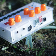 microGranny 2.0 - granuled FM piano