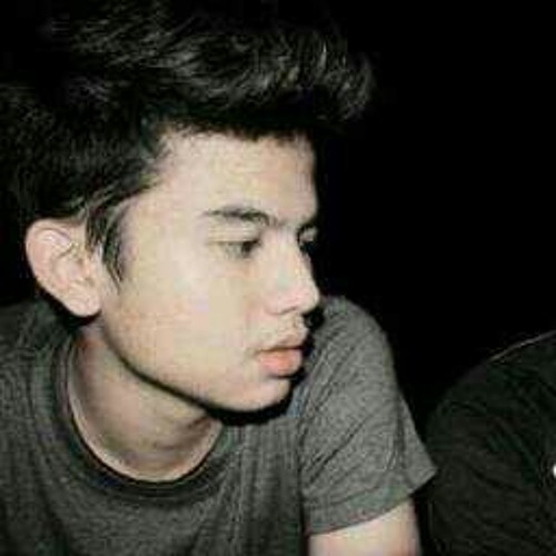 Aku Masih Disini Untuk Setia By Shelmaghinaf On Soundcloud Hear The World S Sounds