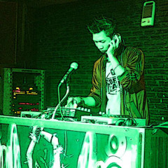 Mugwanty ft Put your hands up New Rmx Dj Alvin ReMixx