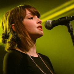Team - CHVRCHES (Lorde Cover) at BBC Radio 1's Live Lounge