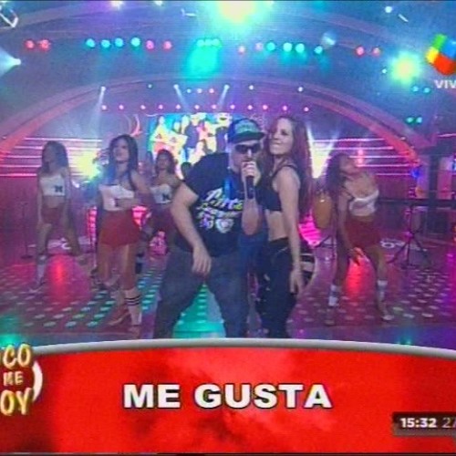 Mueve el toto -con  ME GUSTA