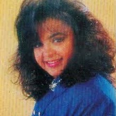 مافيش فى الأغانى حنان ماضى