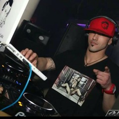 Usher feat Rick Ross - Let Me See ( M&N Pro FcKn' Soca Mashup )