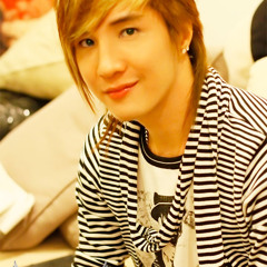 Tam Giác Tình [ StepUp ] - Lâm Chấn Khang ft Saka Trương Tuyền