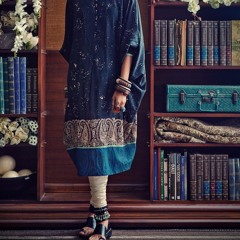 Sajde Kiye Hain Lakhon