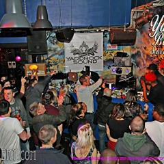 Jungle revolution tres