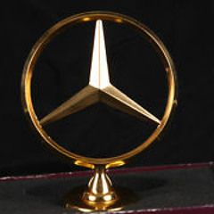 $Tuy BeNZ - Show No Love Ft Mac Cobain