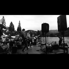 Switch Digital TV - ToumTimToum (Runaway)