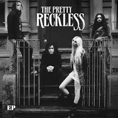 The Pretty Reckless - Zombie (live MTV)