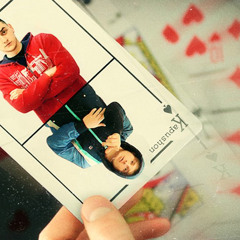 KLĂTI cu KAPUSHON - Jumătate tu, Jumătate eu