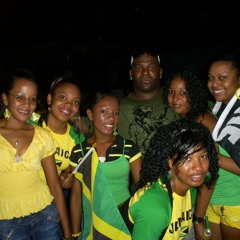 Bendover gyal bashmentkid