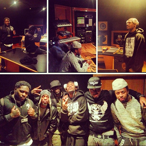 Cypher Of Bosses ft. Crooked I, Techniec, Jerzy J, Elz, Pac Ten, Iceman, Karelezz, One-2 & Dizaster