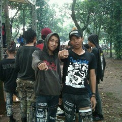 Error Crew - Lepaskan Beban Kepalkan Harapan