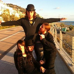 Bizar Bazar – Sweating Bullets