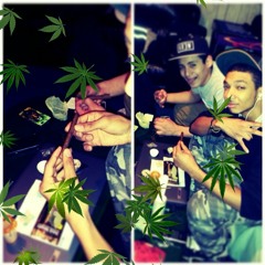 ⬆The Cum Up ⬆ at Stoner cave