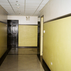 H-clef rest in J-Major 2/4 zero