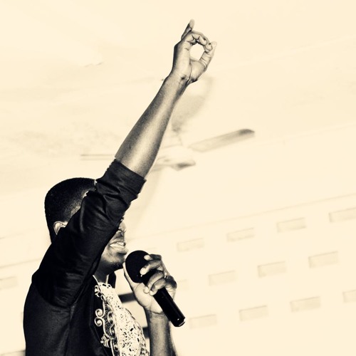 Daniel Twum - A Call to Worship 2012 Live (RAW