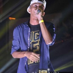 MC MANEIRINHO - AONDE O BONDE PARA , TEM PIRANHA NO MEIO ( MUITO FODA )