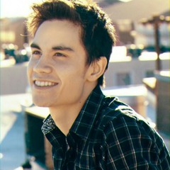 Sam Tsui - Happy ( & Sariah)