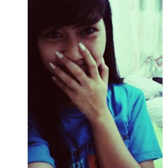 Bubbly (try) Mamaw -.-