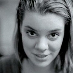 Она Знает (пу Вера Полозкова)