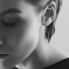 Kitty Alice - 'Love Me Like You' (Ella Eyre)