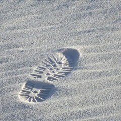 Walk Along The Sands (Short Edit)