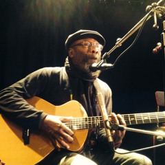 5 minutes avec Clinton Fearon