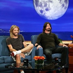 Dave Ghrol and Taylor Hawkins - Stairway To Heaven