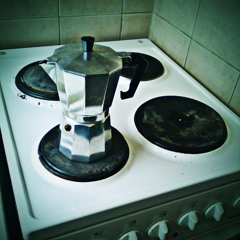 jezzve riddim (По средата на това)