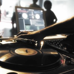 STRAIGHT DANCEHALL !!