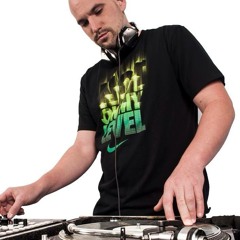 DJ M!G Twerk That A$$ Up "LIVE MIX"