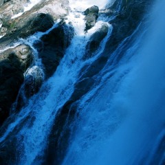 OCCAM RIVER V (Eliane Radigue 2014) - cut