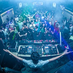 Matt Bukovski - Surrounded 047 (28-03-2014)