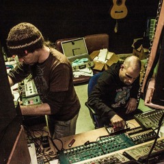 David Vunk and Mario Cyb-x analog oldschool acid jam.