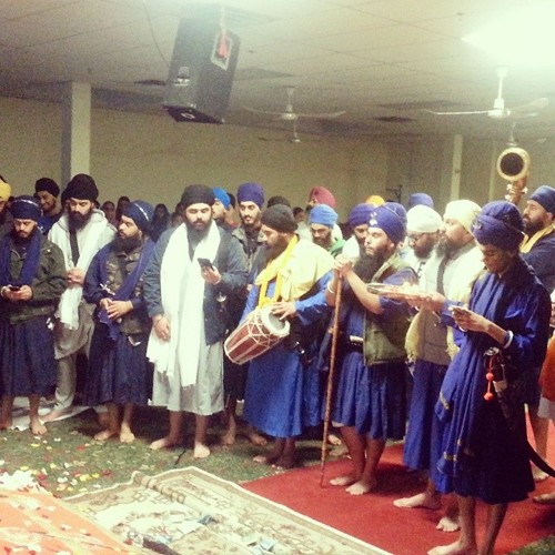 Aarti Aarta - TGIF Kirtan March - In celebration of Hola Mahalla