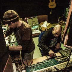 David Vunk And Mario 010 Live Set 20 - 03 - 14 No Computer Only Hardware Techno