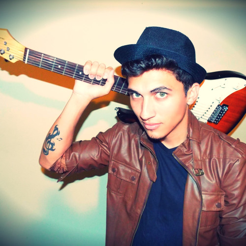 Charlie Brow Jr. - Lugar ao Sol  Acustic Johnny Mendes