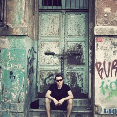Cetin Kaygisizlar - Anywhere On This Moon