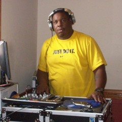 DJ Duson Tech Club mix # live at the Cozy Corner.mp3