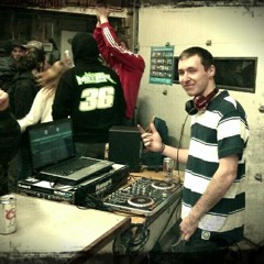 Trap-A-Holics Mix (Hour Long DJ mix)