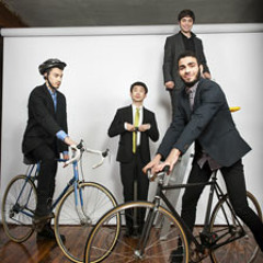 Simón Willson: Her Mom is Here October 2013