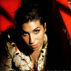 Amy Winehouse - Stronger Than Me