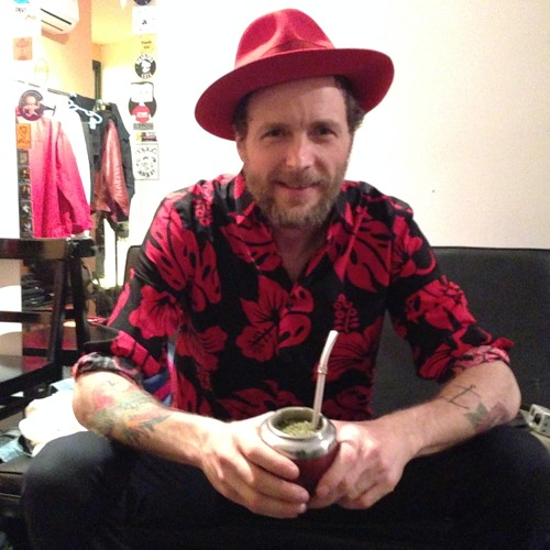 Todo Se Transforma -live- Trastienda Club-Montevideo-2 abril 2014